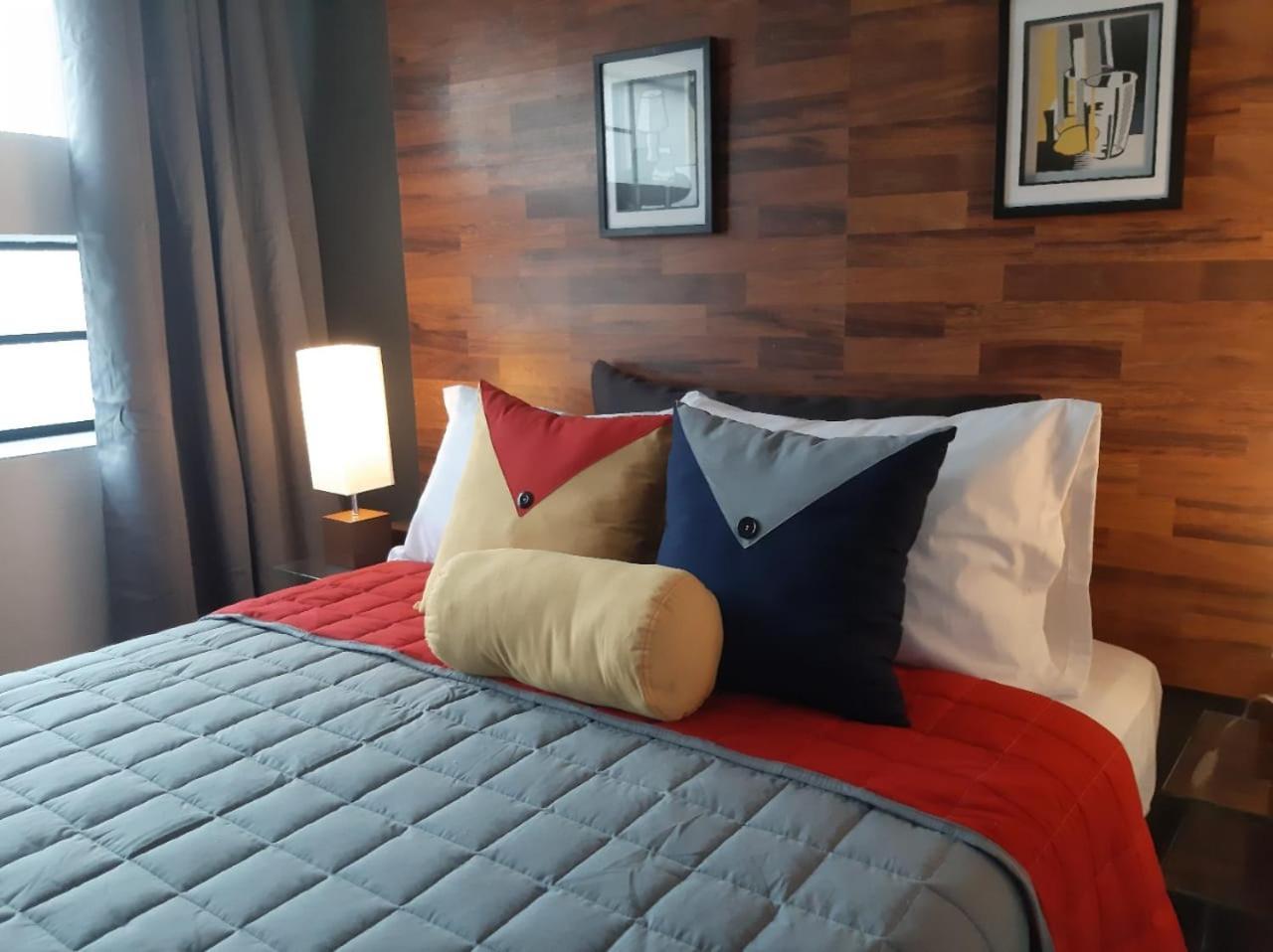 Hostal Amaya Guatemala City ภายนอก รูปภาพ