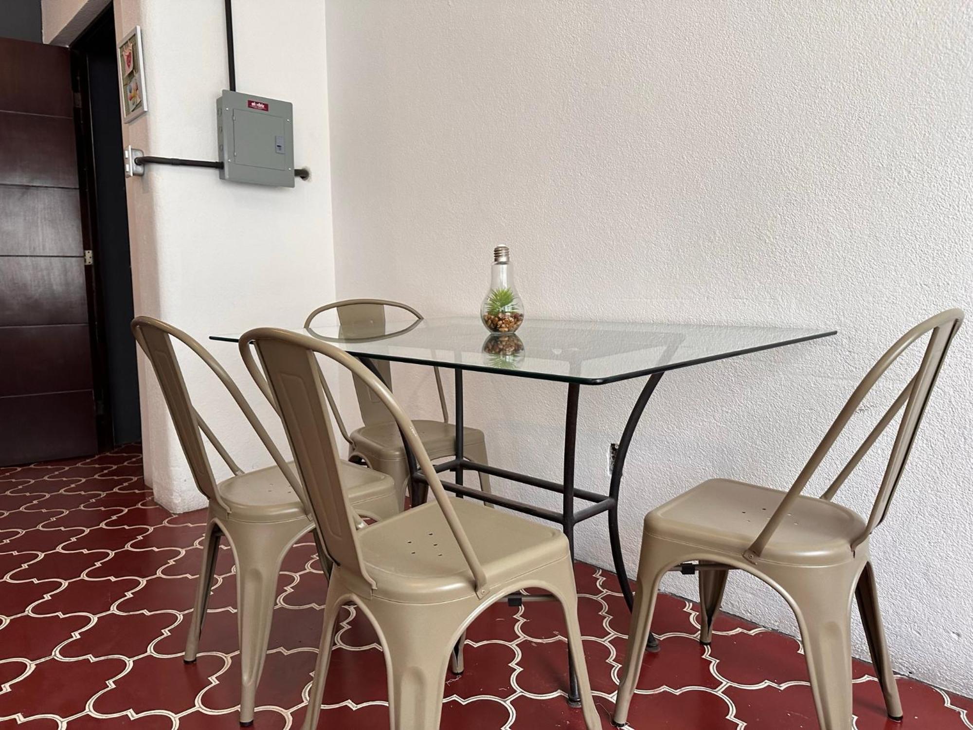 Hostal Amaya Guatemala City ภายนอก รูปภาพ